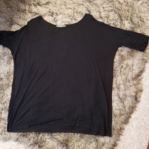 Oversized black shirt